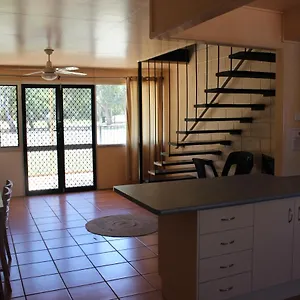  Hostal Pippies Beachhouse Backpackers